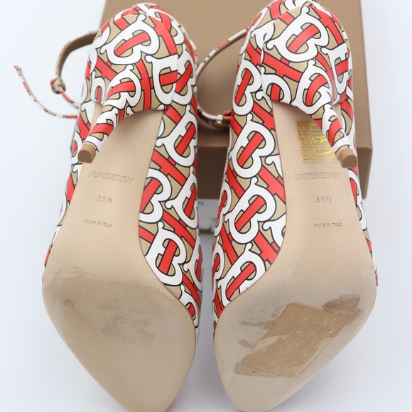 🥳HOST PICK🥳 Burberry Wiltkin Logomania Triple Stud Pumps Heels - Picture 7 of 7